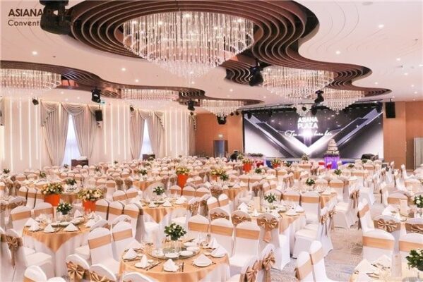 sảnh tiệc cưới