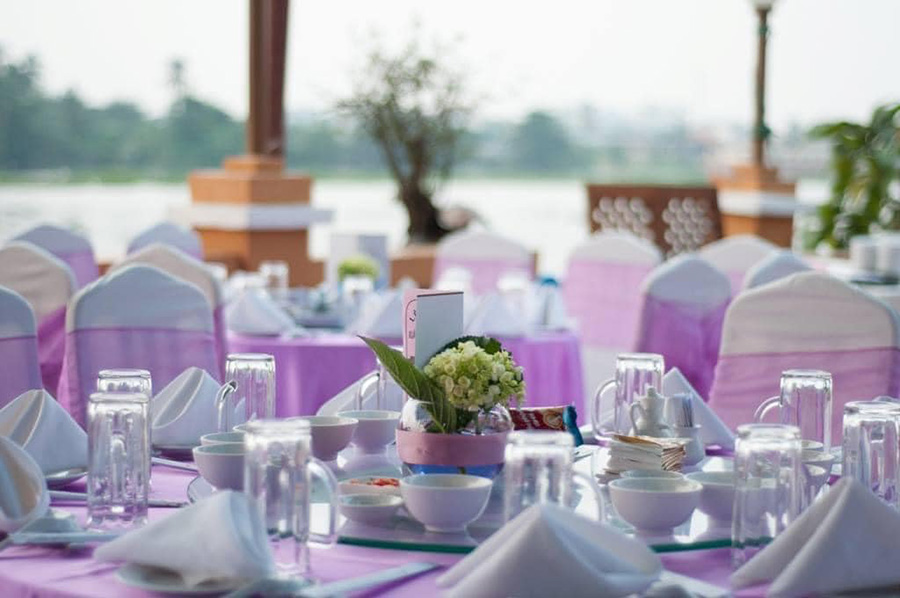 Mimi Palace là một trong số ít trung tâm tổ chức tiệc cưới ban đêm ngoài trời tại TPHCM.