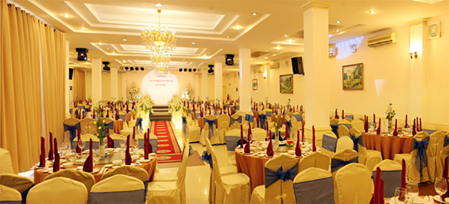 Nhà hàng tiệc cưới