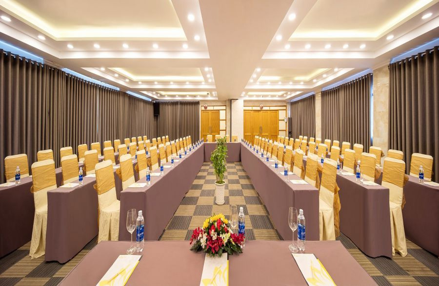khách sạn 3 sao Sen Việt, TPHCM
