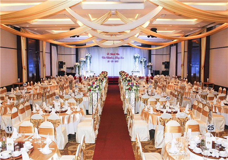 Sảnh tiệc của khách sạn Ramana