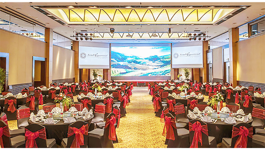 Equatorial Hotel