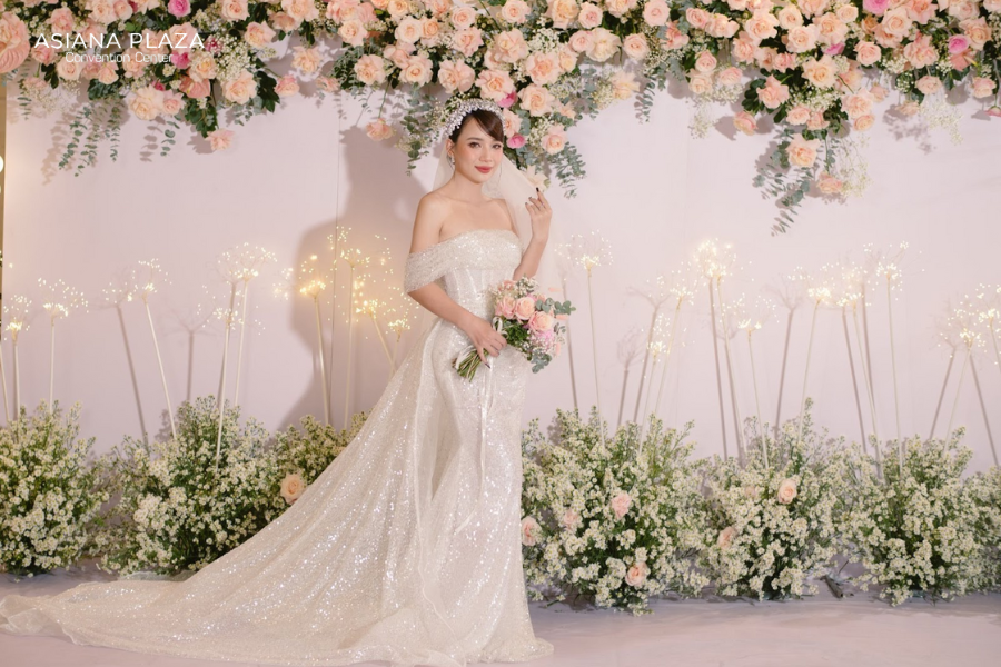 Cô dâu xinh đẹp ngày cưới