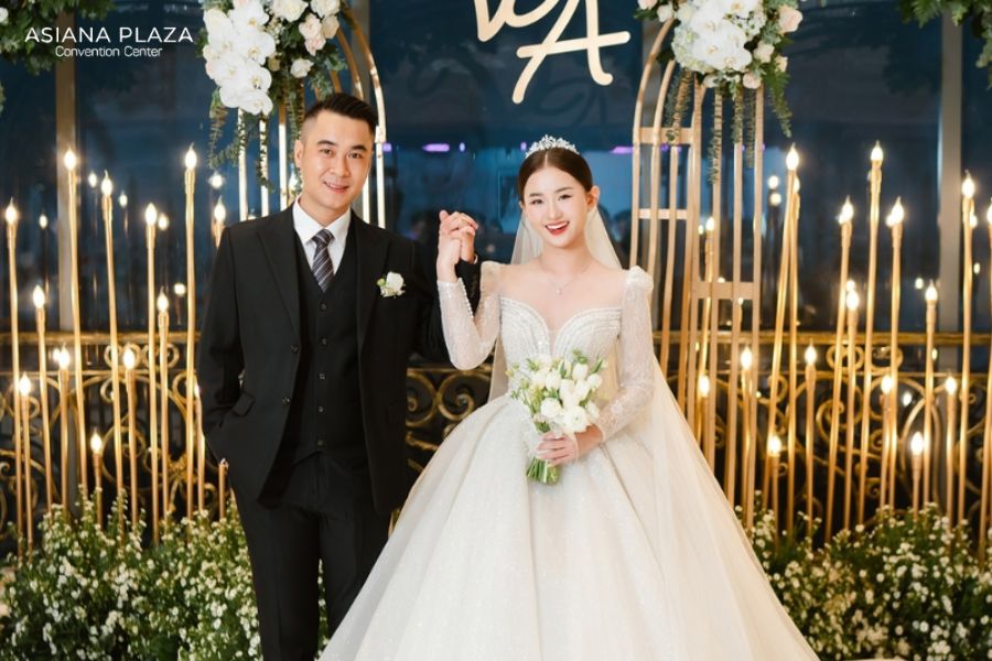 chúc kỷ niệm ngày cưới bạn bè