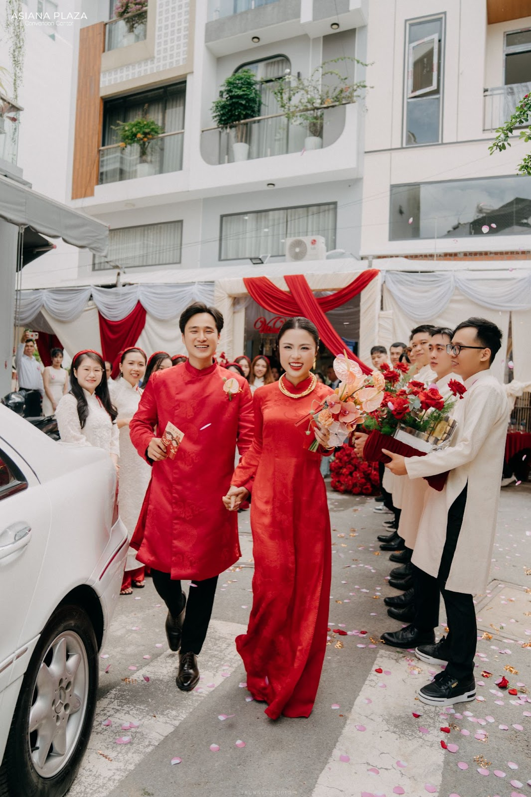 Áo dài cưới lễ gia tiên
