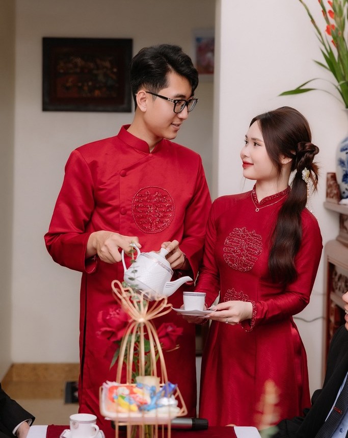 Chúc phúc tình yêu cho đôi trẻ