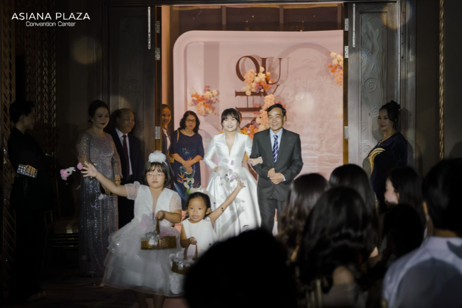 nha hang tiec cuoi o tphcm