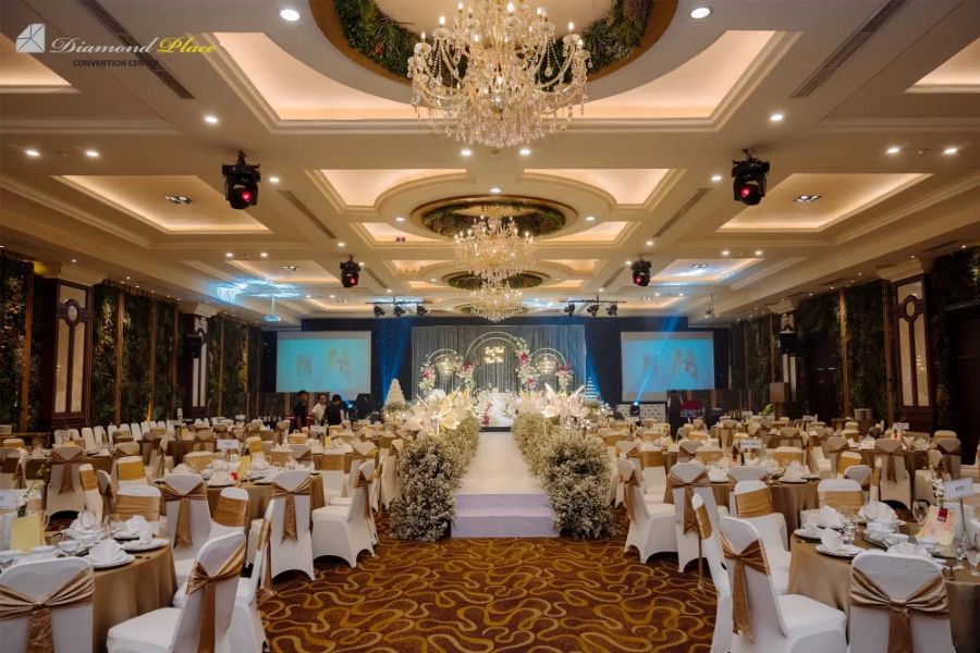 Kiến trúc nhà hàng tiệc cưới Diamond