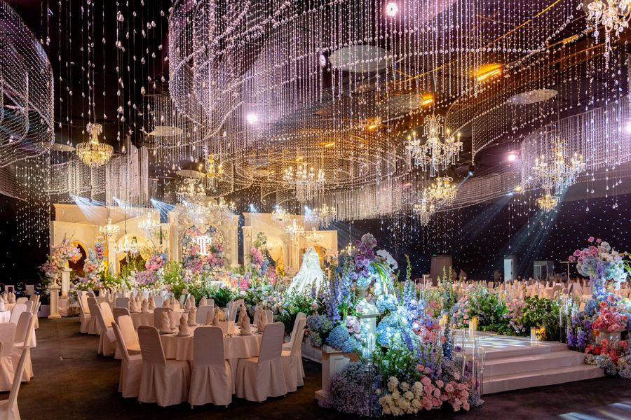 Không gian tiệc cưới tinh tế