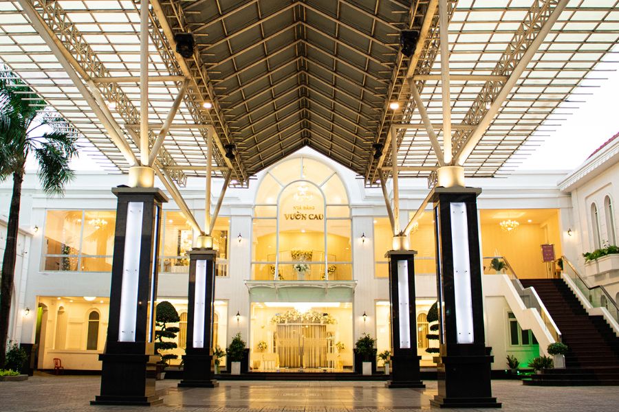 sảnh tiệc cưới sang trọng