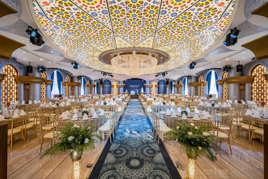 Chọn vị trí thuận lợi tổ chức tiệc