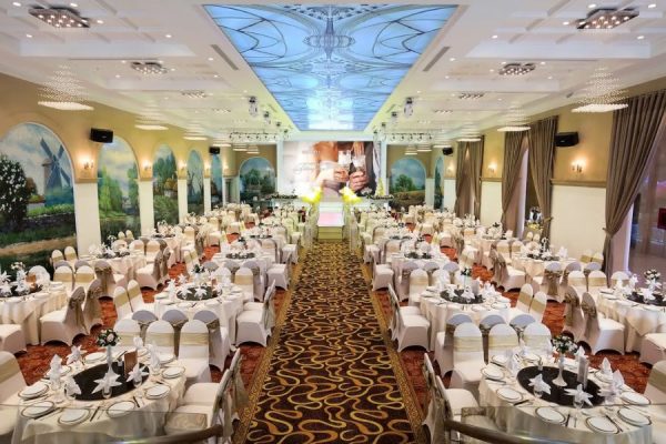 Trung tâm tiệc cưới