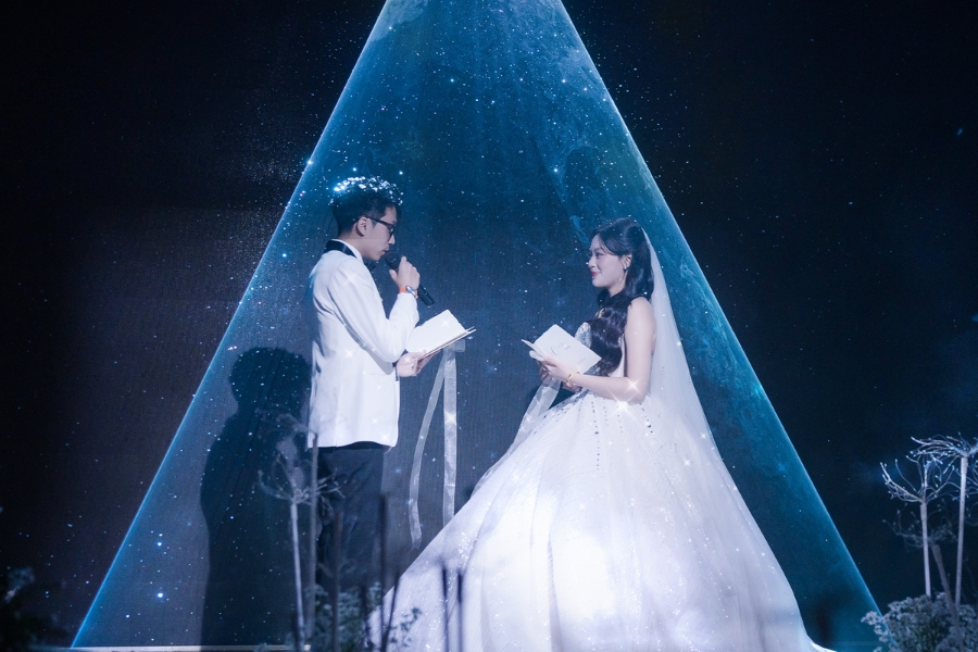 caption ảnh cưới lãng mạn