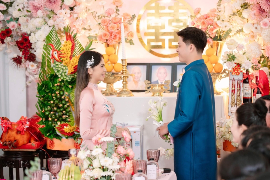 Nghi lễ dạm ngõ truyền thống