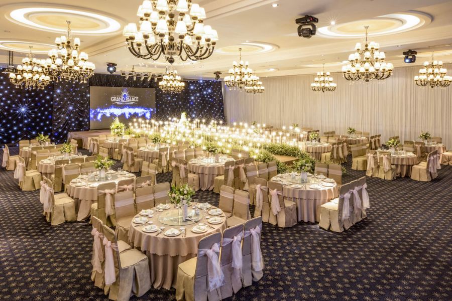 Nhà hàng tiệc cưới