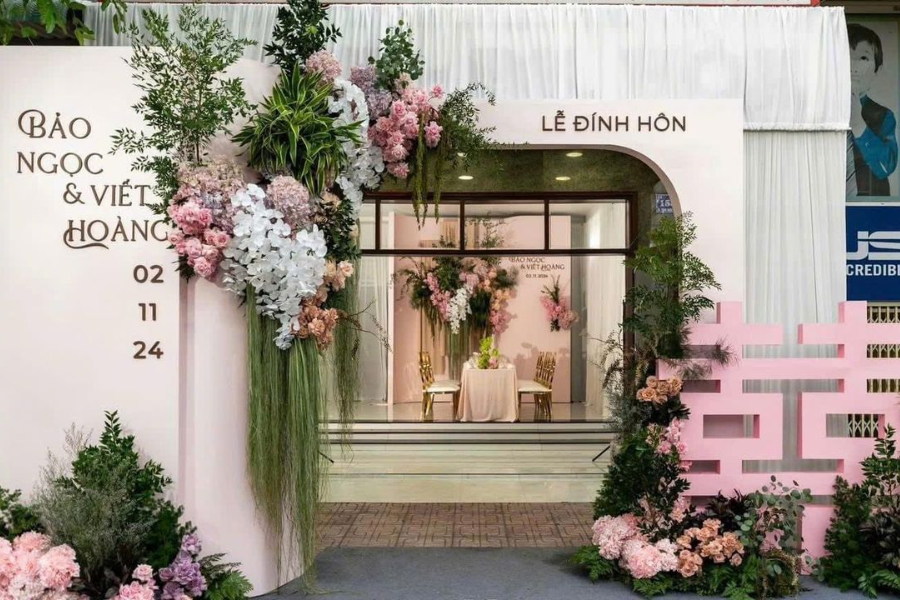 Mẫu cổng hoa cưới