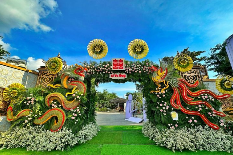 Cổng đám cưới miền Tây