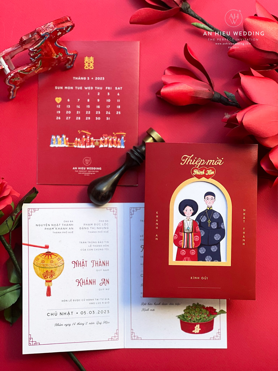 mẫu thiệp cưới truyền thống