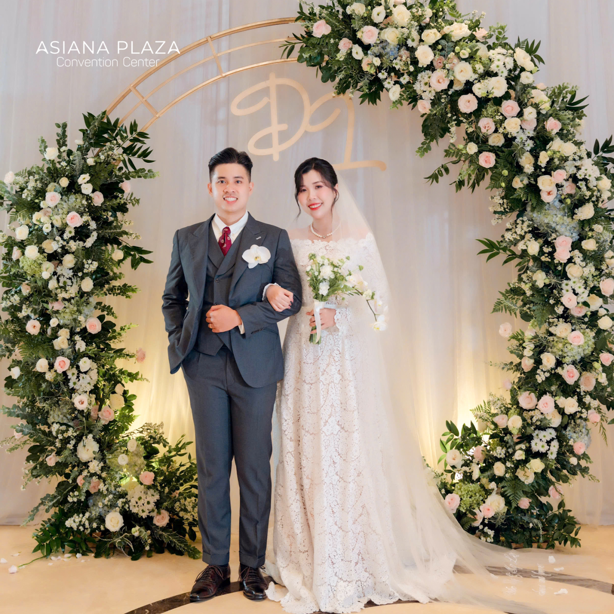 hưởng tuần trăng mật