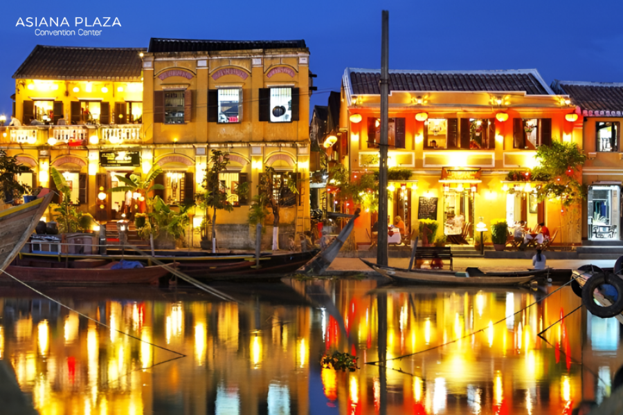 trăng mật lãng mạn Hội An