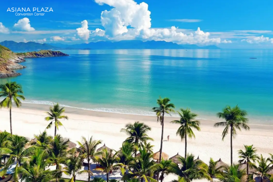 trăng mật biển Mỹ Khê