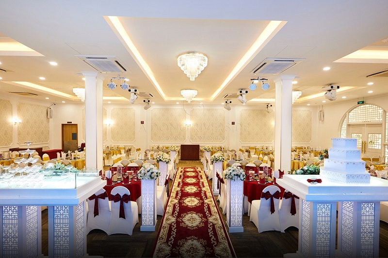 Tiệc cưới Á Đông Riverside