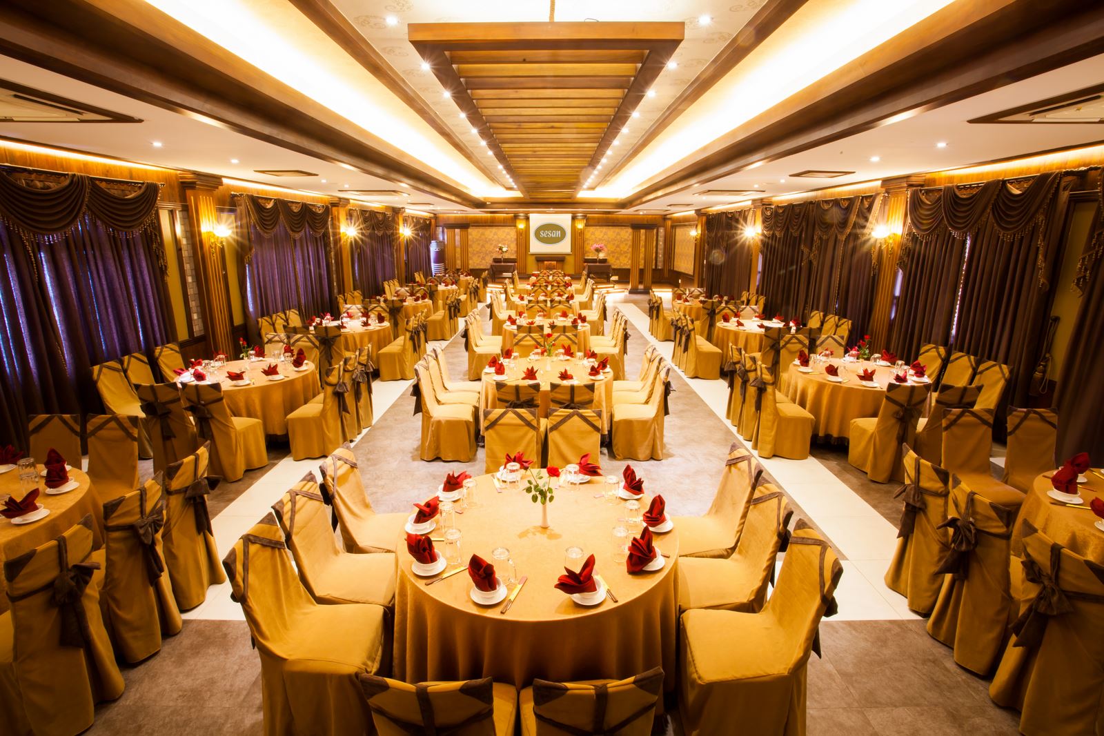 Nhà hàng tiệc cưới Thủ Đức Sesan