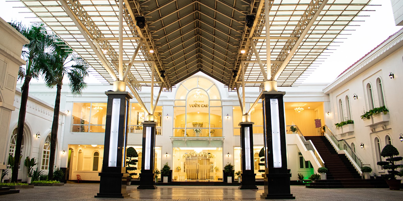 Sảnh cưới nhà vườn Vườn Cau