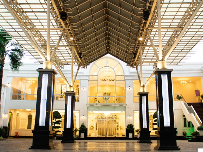 nhà hàng tiệc cưới Vườn Cau