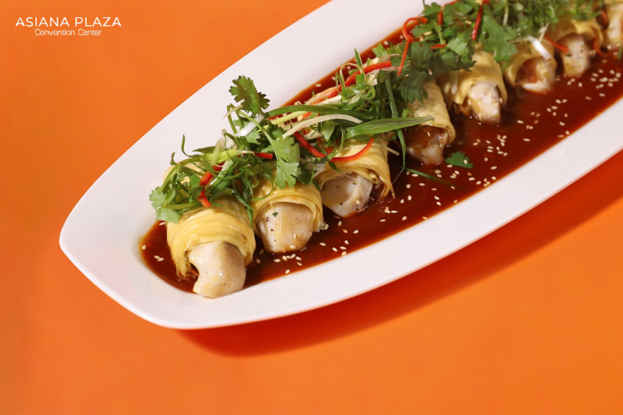 Món cá tầm nóng dùng trong tiệc