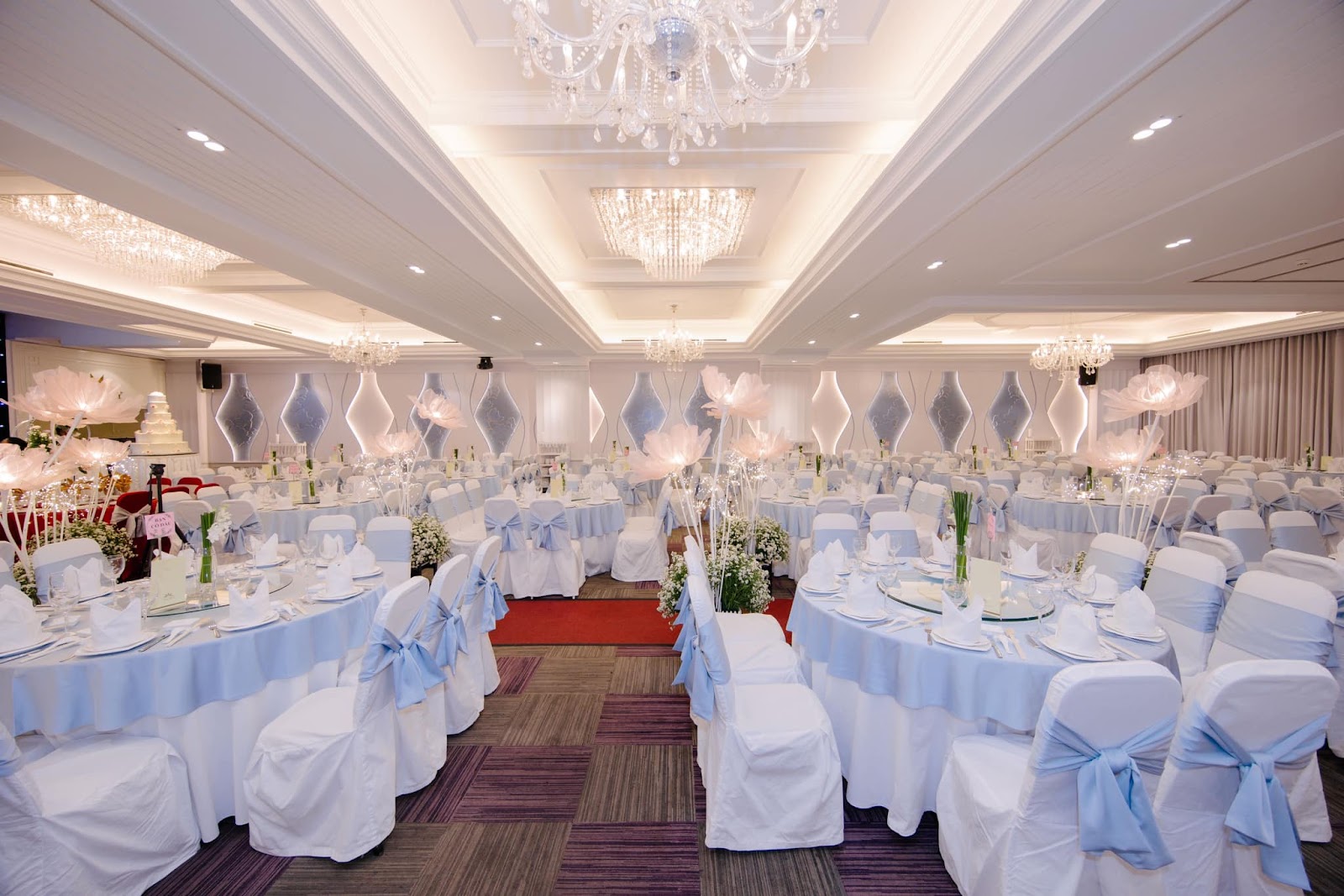 Lễ đường hoa kiêu sa Callary