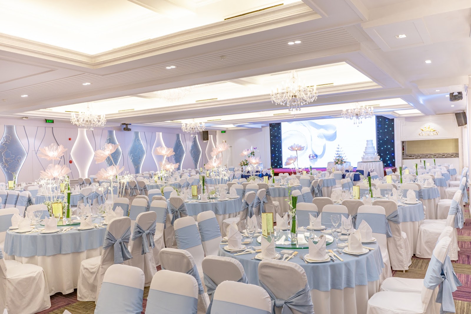 Sảnh hoa tiệc cưới Callary tinh tế