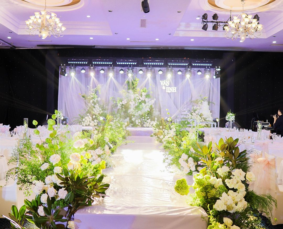 Sảnh tiệc vibe cung điện