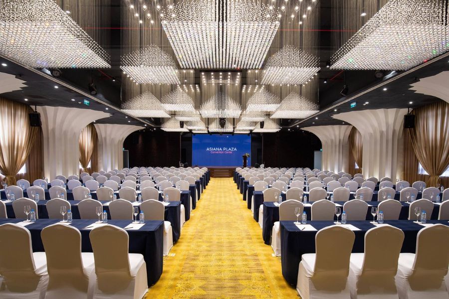 Sảnh Diamond sang trọng, lộng lẫy