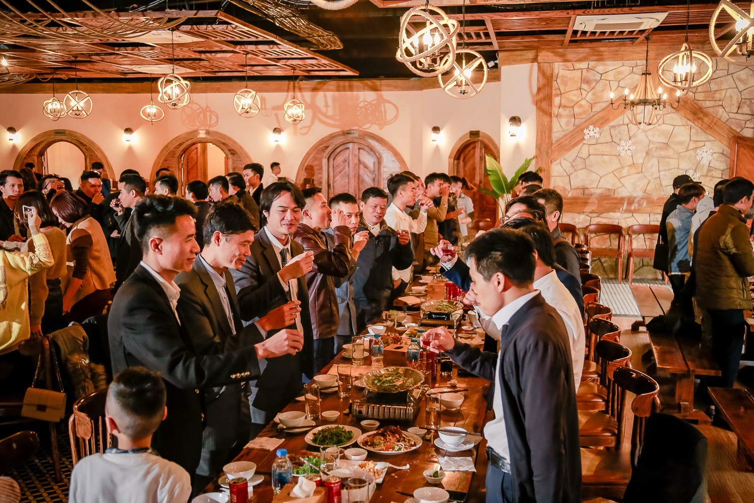 Hình thức tổ chức tiệc công ty