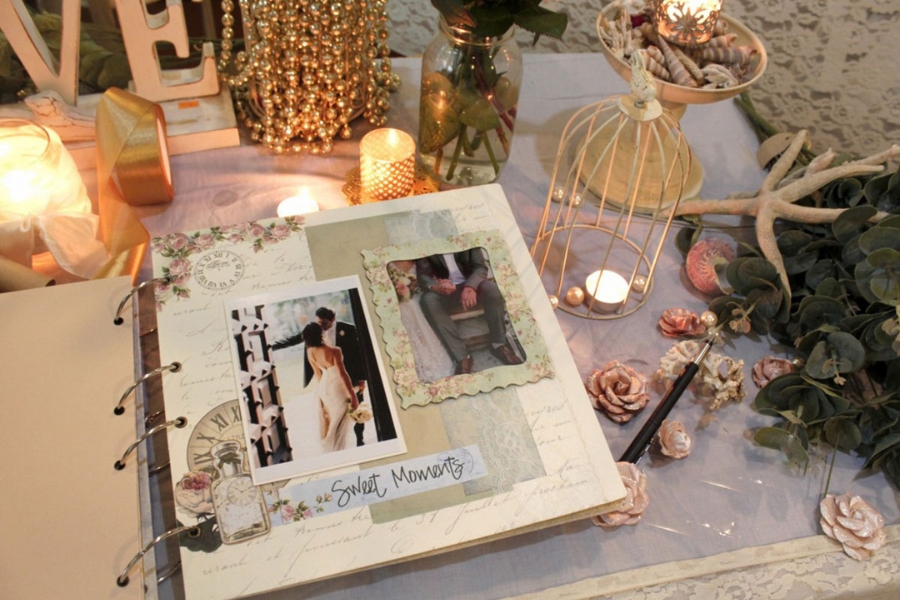 quà tặng kỉ niệm ngày cưới