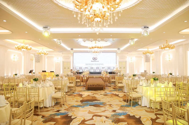 Gold Palace sở hữu phong cách kiến trúc tân cổ điển pha nét châu Âu (Nguồn: Internet)