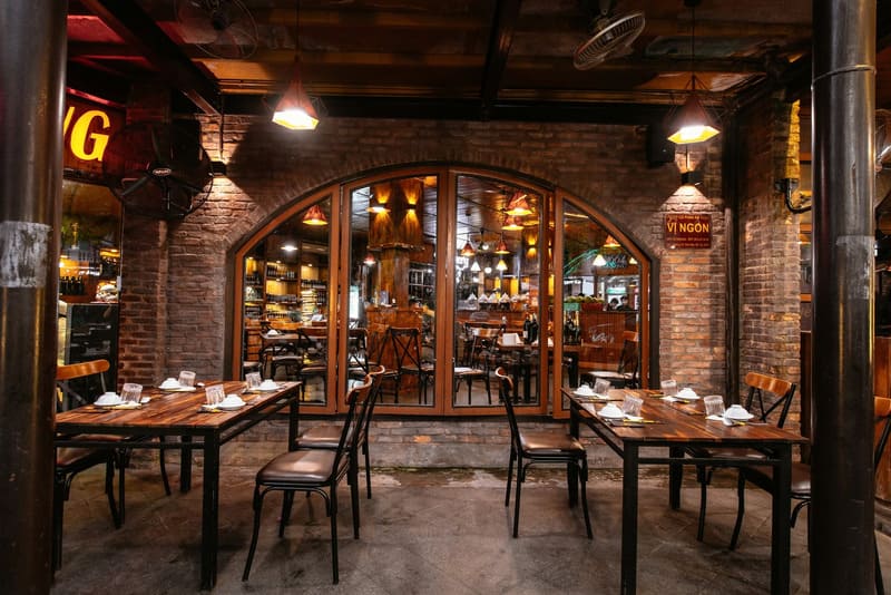 Vị Ngon có ẩm thực đa dạng, kết hợp các món Việt, Á và Âu