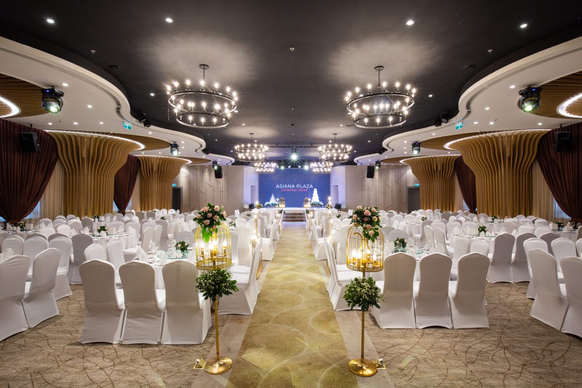 SẢNH TIỆC CƯỚI