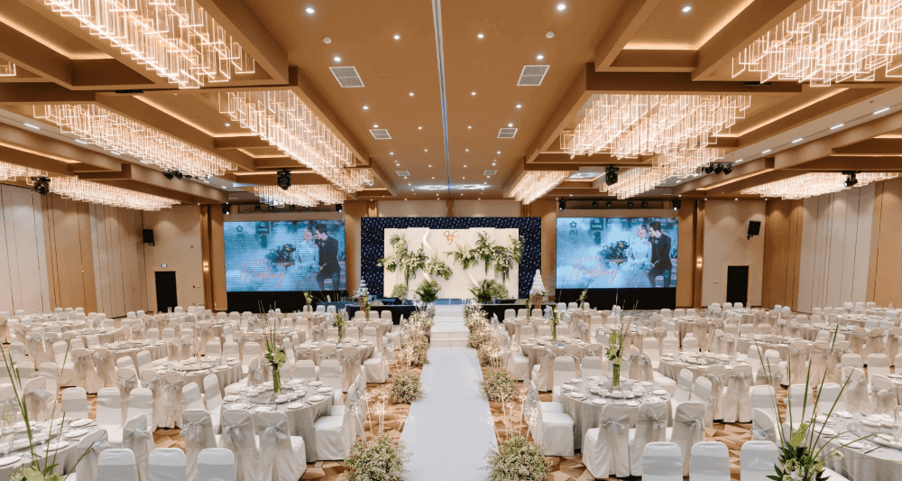 The ADORA Grand View ghi dấu với không gian trang trọng và nhiều hạng mục hỗ trợ cưới đồng bộ (Nguồn: Internet)