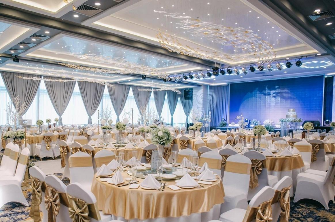 The ADORA Grand View ghi dấu với không gian trang trọng và nhiều hạng mục hỗ trợ cưới đồng bộ (Nguồn: Internet)